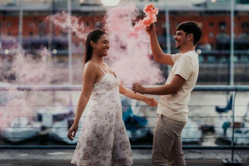 Love Bombing am Anfang Love Bombing am Anfang