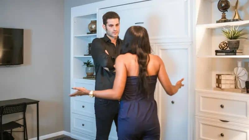 "Ich wei&szlig;, dass du ein Narzisst bist"