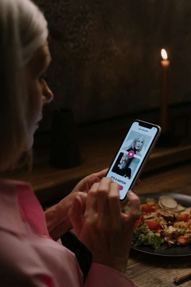 She Keeps Her Options Open