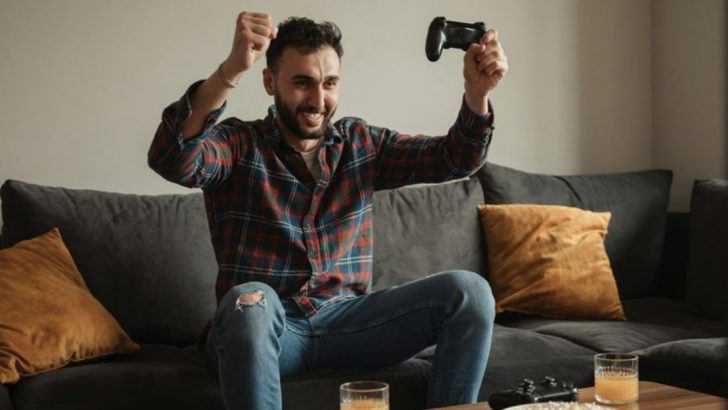 Denkst du darüber nach, dich mit einem Jüngeren zu treffen? 10 Warnzeichen, die Frauen wissen sollten